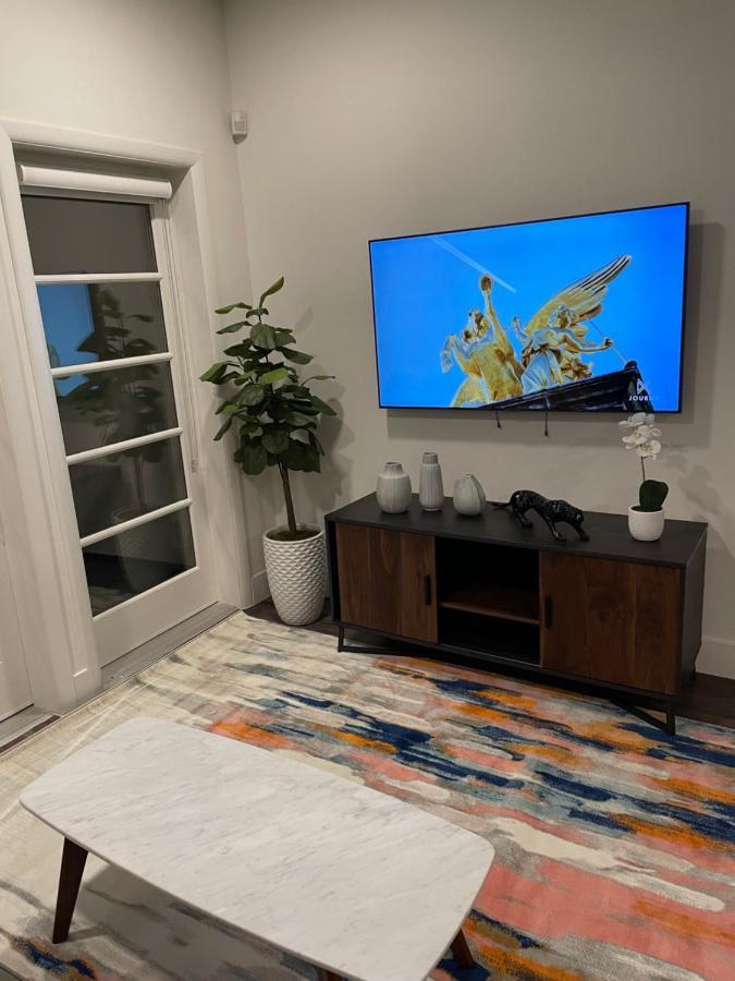 Lovely 2/2 Apartment In Heart Of Santa Monica With Free Parking Los Angeles Eksteriør bilde